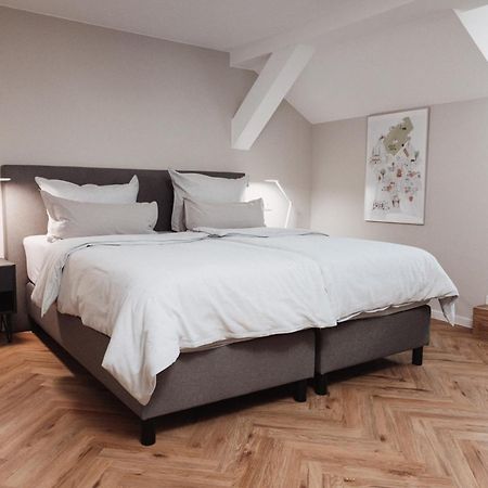 Dom Apartment III - Modern & Zentral Mit Kostenfreiem Parkplatz ฟุลดา ภายนอก รูปภาพ